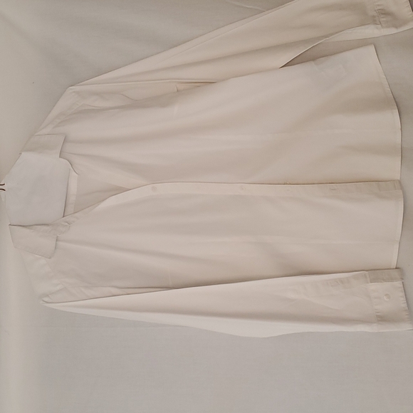 Forever 21 Tops - Forever 21 white dress shirt